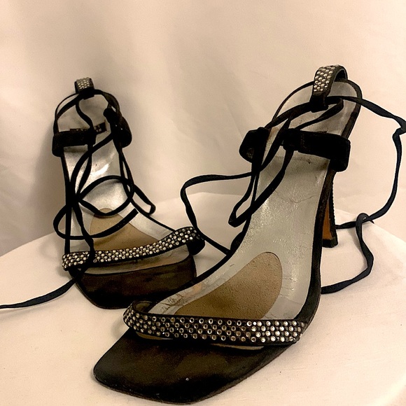 Stuart Weitzman - Picture 1 of 2